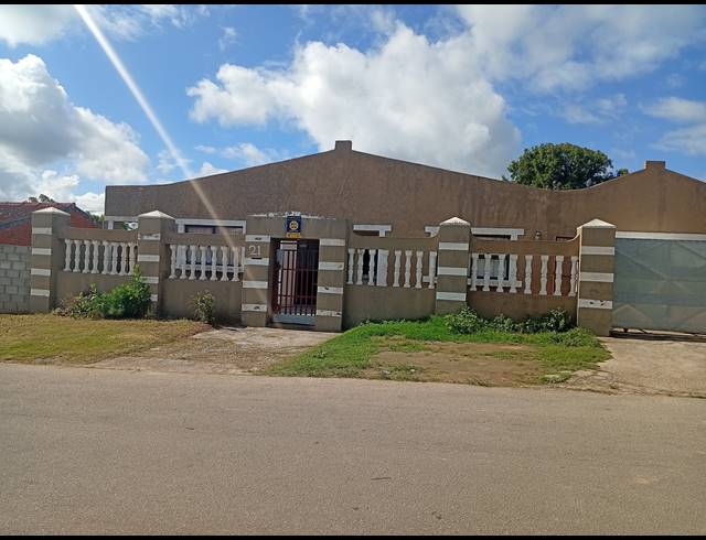 3 BEDROOM HOUSE FOR SALE IN THOMAS GAMBLE